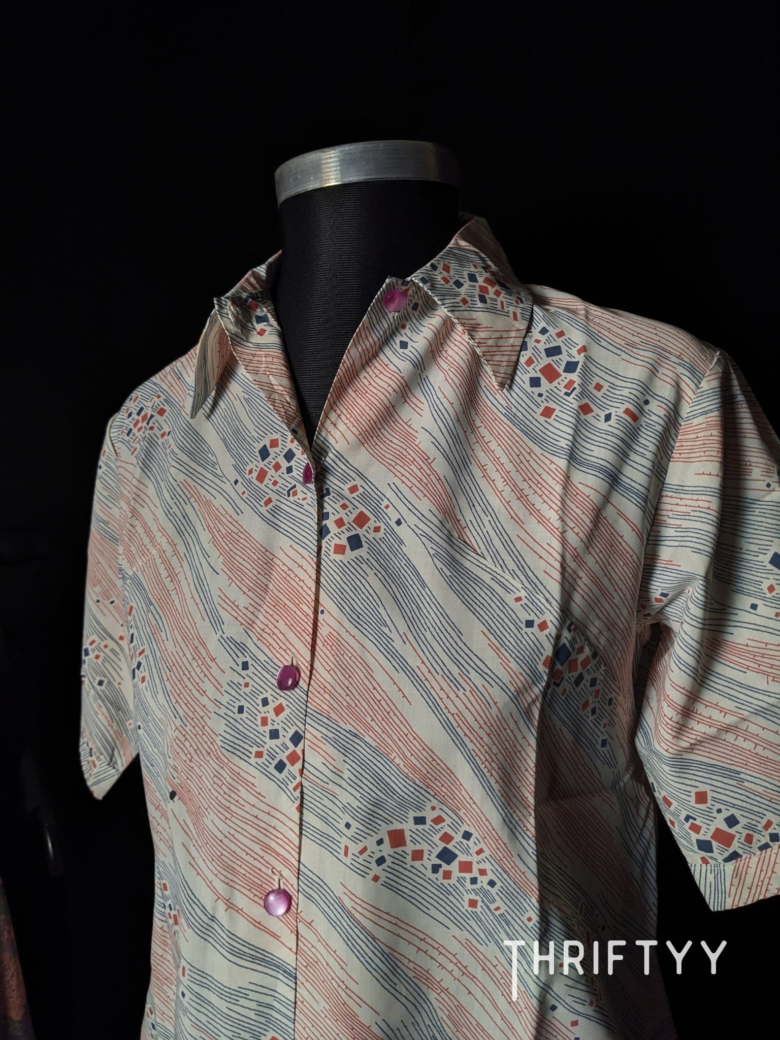 Vintage Abstract Waves Short-Sleeve Button-Down