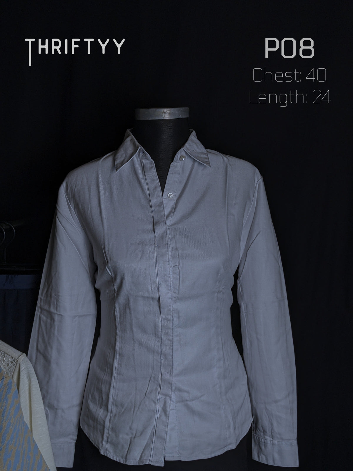 Classic Fitted Long-Sleeve Oxford Shirt