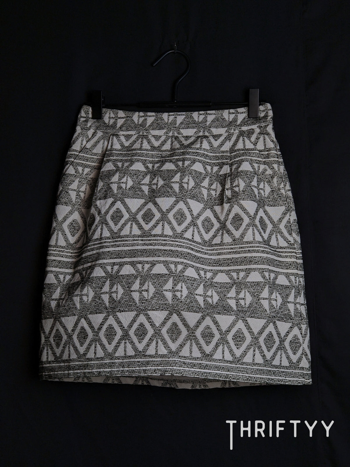 Geometric Jacquard Mini Skirt